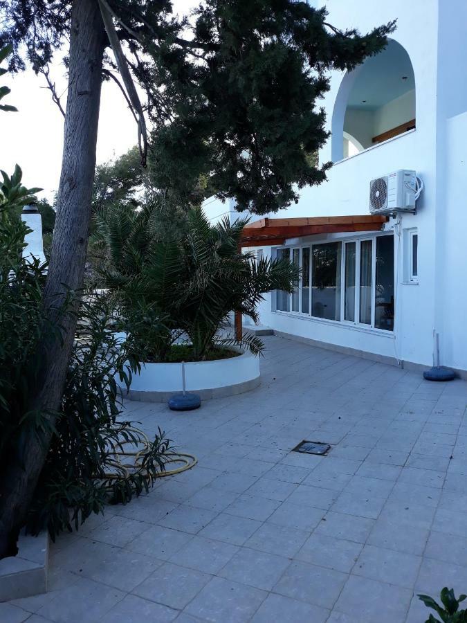 Perigiali Layrio Hotel Agia Marina Mikrolimanou Exterior foto